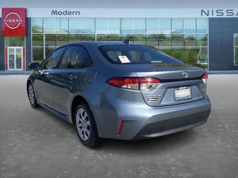 Used 2023 Toyota Corolla LE image 7
