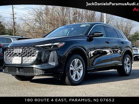 New 2025 Audi Q5 Premium image 1
