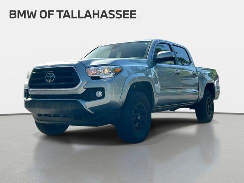 Used 2022 Toyota Tacoma SR5 w/ Technology Package RWD image 1