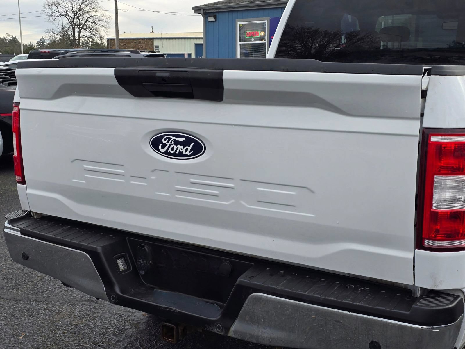 Used 2019 Ford F150 XLT w/ Equipment Group 301A Mid AWD/4WD image 14