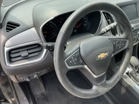 Used 2023 Chevrolet Equinox LT FWD image 11
