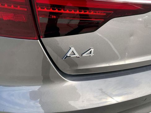 Used 2020 Audi A4 2.0T Premium Plus w/ Premium Plus Package FWD image 10