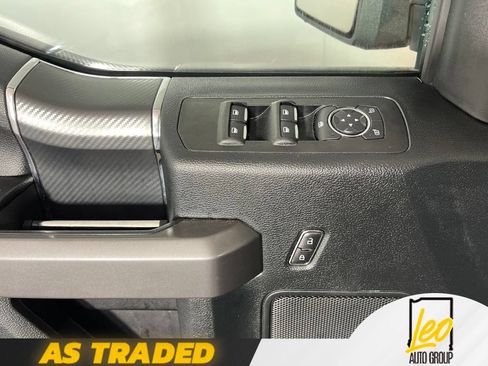 Used 2020 Ford F150 XLT w/ Equipment Group 302A Luxury AWD/4WD image 26