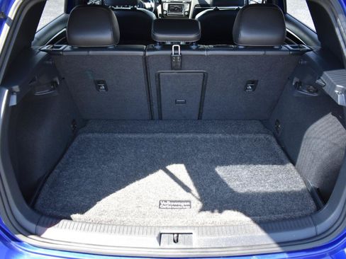 Used 2015 Volkswagen Golf R 4-Door AWD/4WD image 48