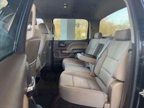 Used 2015 GMC Sierra 1500 SLE w/ SLE Value Package image 21