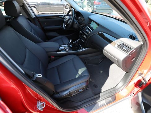 Used 2017 BMW X3 xDrive28i image 13
