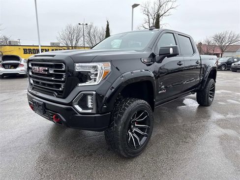 Used 2021 GMC Sierra 1500 AT4 w/ AT4 Premium Package image 11