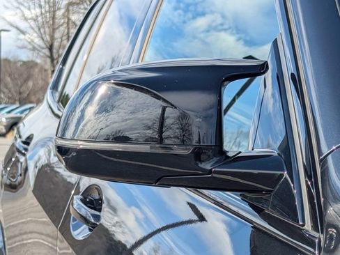 Used 2024 BMW X5 M60i w/ Executive Package image 12