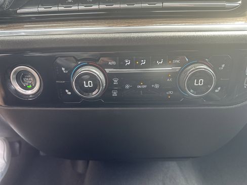 Used 2023 Chevrolet Silverado 1500 LT AWD/4WD image 23