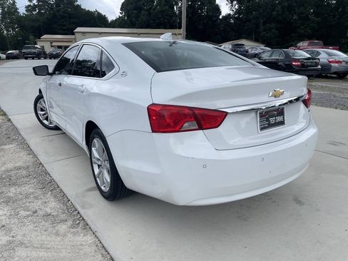 Used 2016 Chevrolet Impala LT w/ Convenience Package FWD image 5