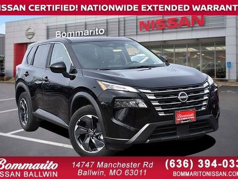 Certified 2025 Nissan Rogue SV image 1