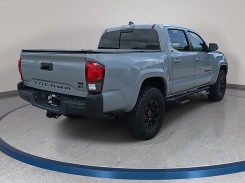 Used 2021 Toyota Tacoma SR5 RWD image 6