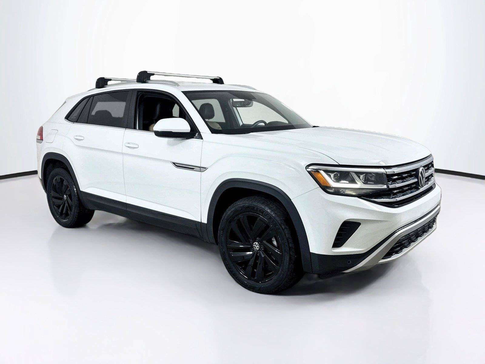 Certified 2023 Volkswagen Atlas Cross Sport SE FWD image 6