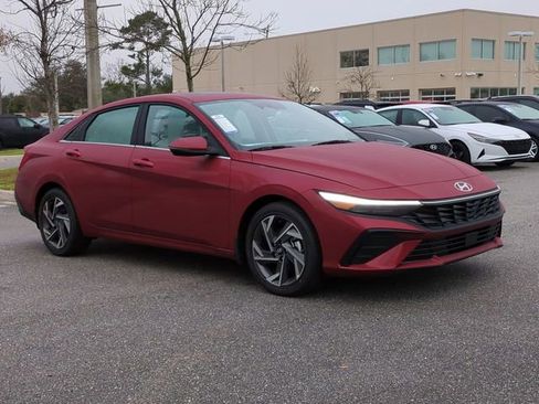 New 2026 Hyundai Elantra Limited image 3