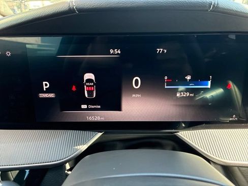 Certified 2025 Nissan Murano SV AWD/4WD image 35