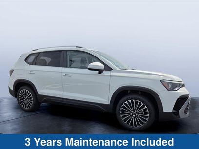 New 2026 Volkswagen Taos SE