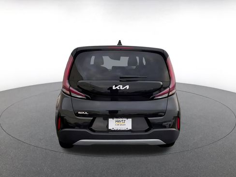 Used 2025 Kia Soul LX w/ LX Technology Package image 12