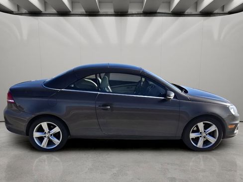Used 2012 Volkswagen Eos Lux image 6