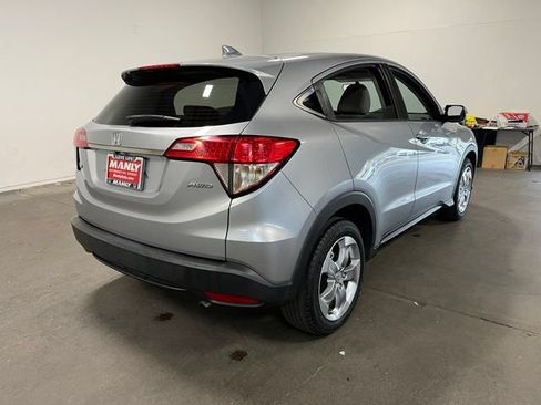 Used 2022 Honda HR-V LX image 3