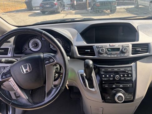 Used 2012 Honda Odyssey EX-L image 12