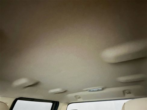 Used 2015 Ford F250 XLT w/ XLT Value Package image 21