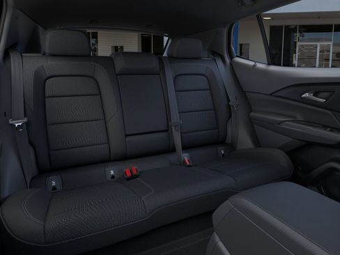 New 2026 Chevrolet Equinox EV LT image 17