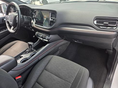Used 2025 Dodge Durango GT RWD image 18
