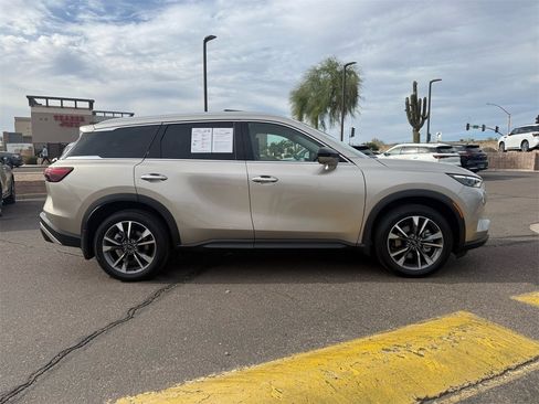 Used 2023 INFINITI QX60 Luxe w/ Performance Audio Package image 8