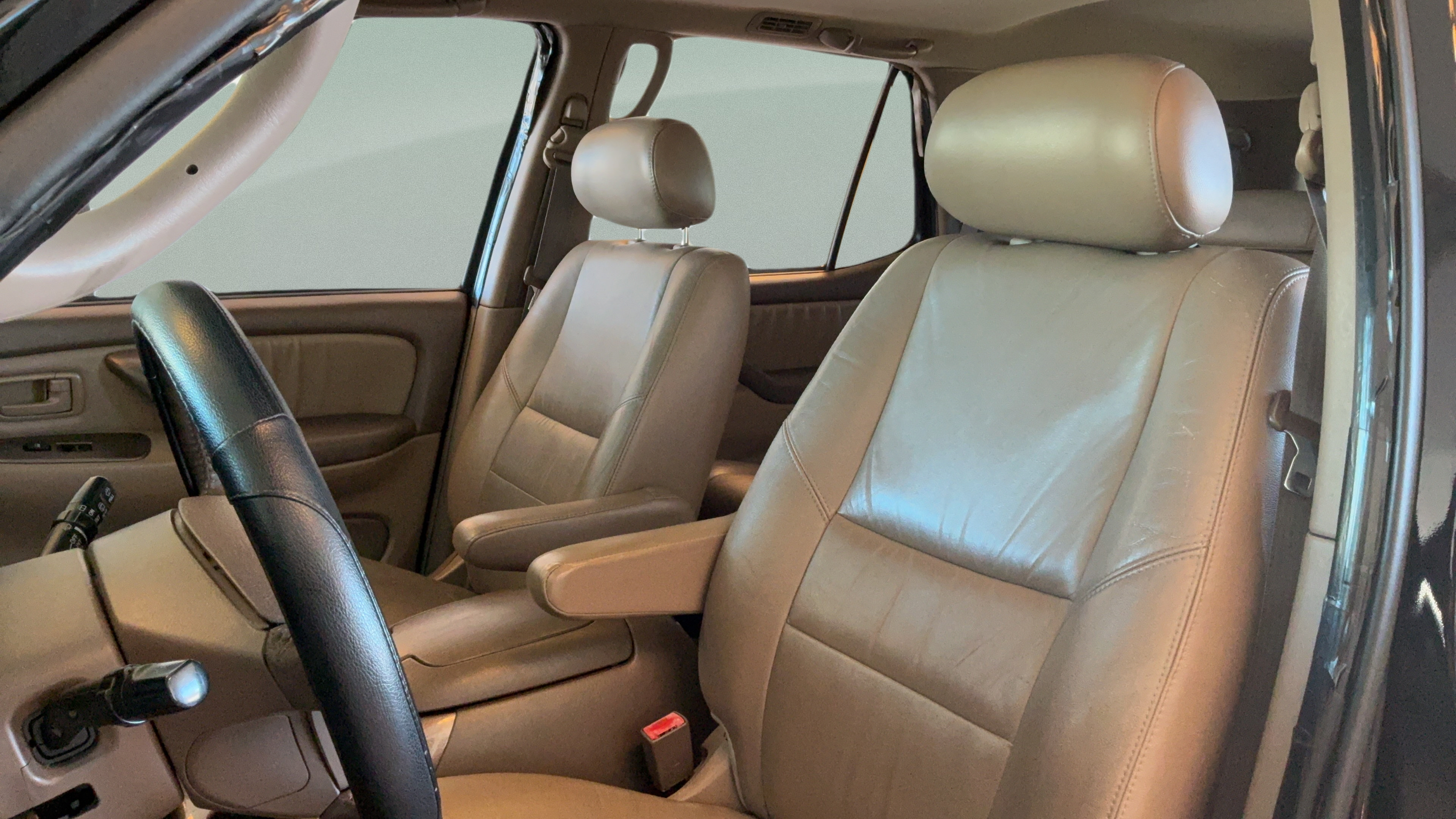 Used 2003 Toyota Sequoia Limited AWD/4WD image 27
