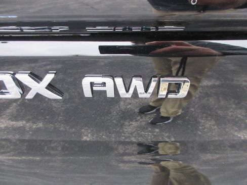 New 2026 Chevrolet Equinox EV LT AWD/4WD image 10