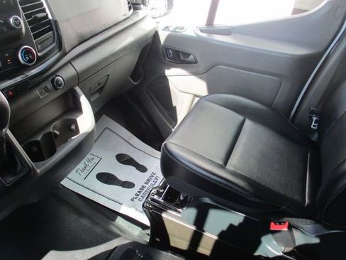 Used 2023 Ford Transit 250 148 High Roof AWD image 20