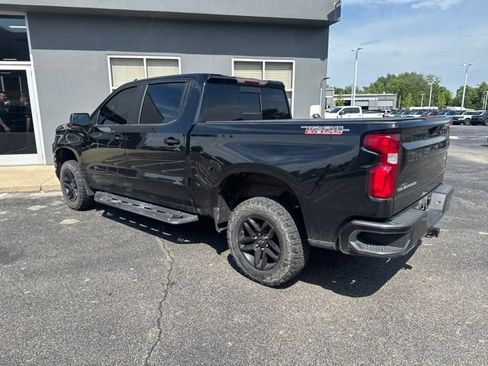 Used 2020 Chevrolet Silverado 1500 LT Trail Boss AWD/4WD image 7