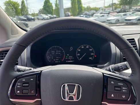 Used 2026 Honda Odyssey EX-L image 15