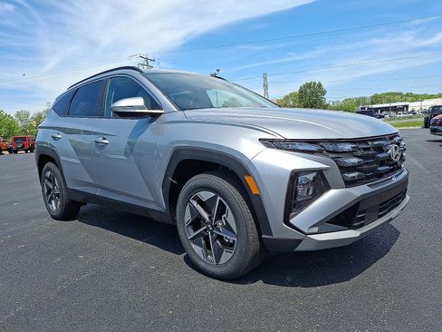 Certified 2025 Hyundai Tucson SEL image 1