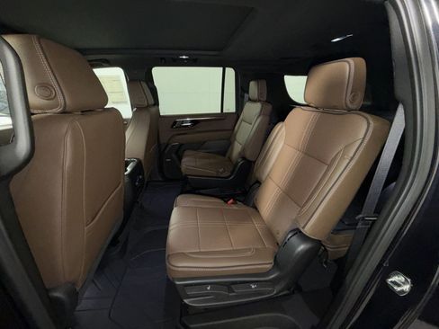 New 2026 Chevrolet Suburban High Country w/ LPO, Get Active Package AWD/4WD image 25