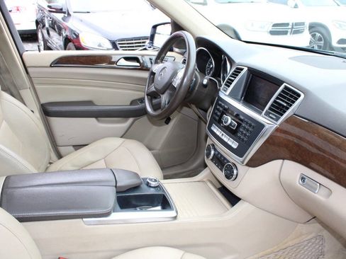 Used 2013 Mercedes-Benz ML 350 4MATIC image 12