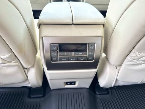 Used 2021 Lexus GX 460 Premium w/ Premium Package AWD/4WD image 16