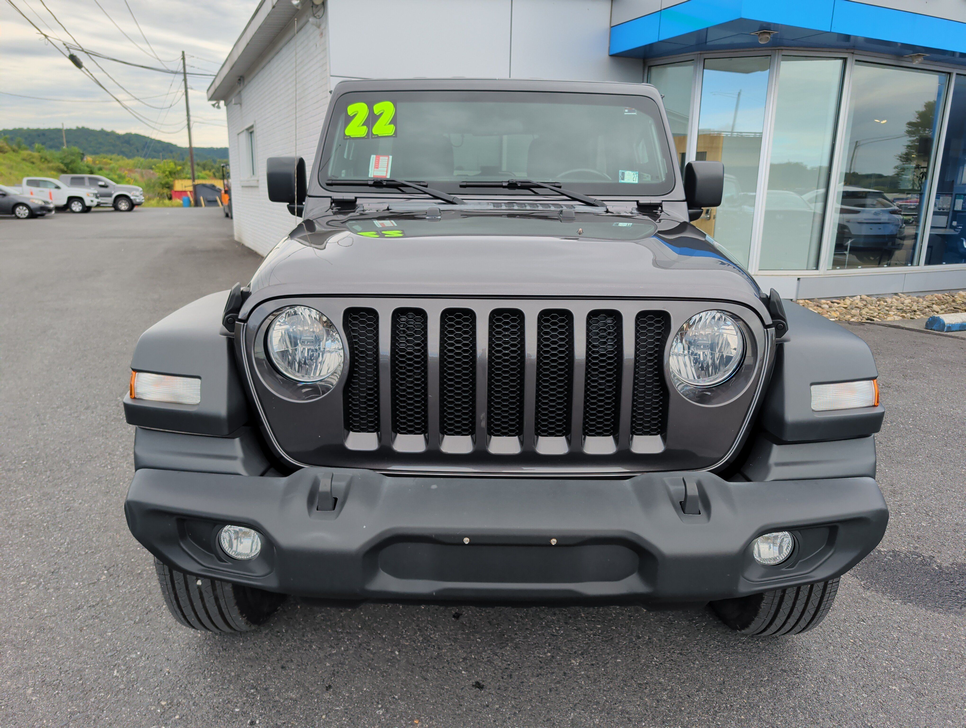 Used 2022 Jeep Wrangler Unlimited Sport AWD/4WD image 8