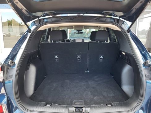 Used 2020 Ford Escape SE image 23