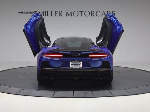 Used 2023 McLaren GT RWD image 18