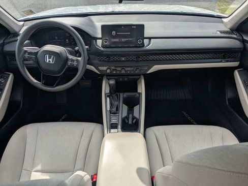 Used 2023 Honda Accord LX image 12