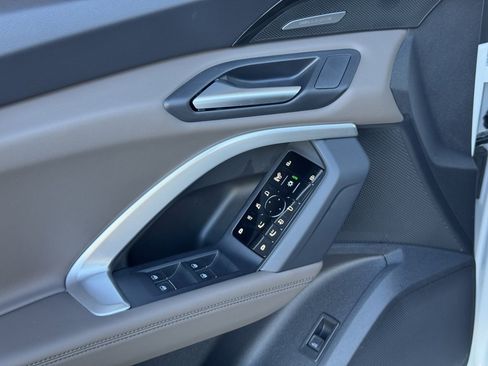 Used 2025 Audi Q5 Premium Plus w/ Premium Plus image 21