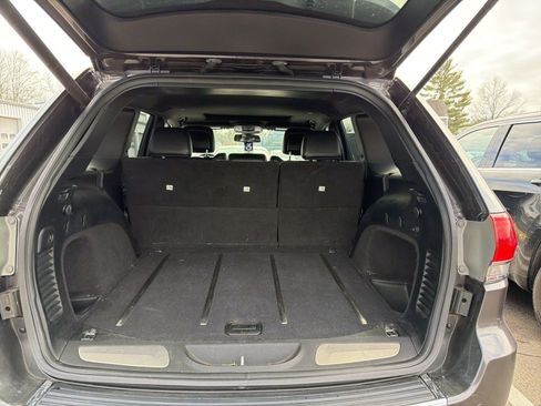 Used 2016 Jeep Grand Cherokee Limited AWD/4WD image 5