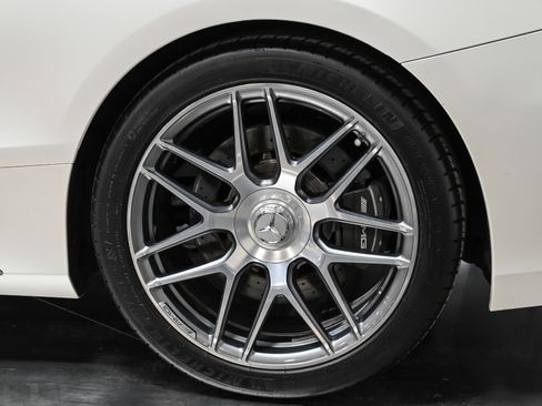Used 2019 Mercedes-Benz S 63 AMG 4MATIC Cabriolet w/ Driver Assistance Package image 59