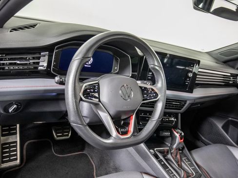 Used 2025 Volkswagen Jetta GLI Autobahn FWD image 18