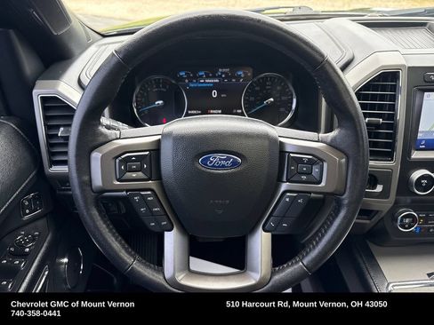 Used 2020 Ford Expedition XLT w/ Equipment Group 202A AWD/4WD image 18