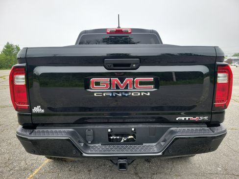New 2025 GMC Canyon AT4 w/ AT4X Package image 6