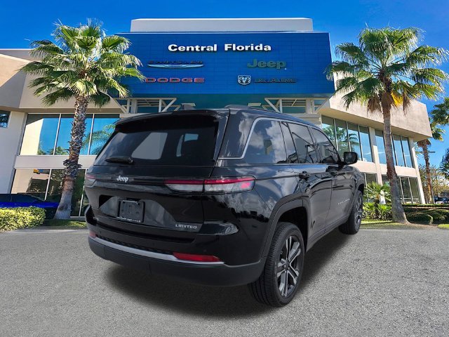 New 2027 Jeep Grand Cherokee Limited RWD image 4