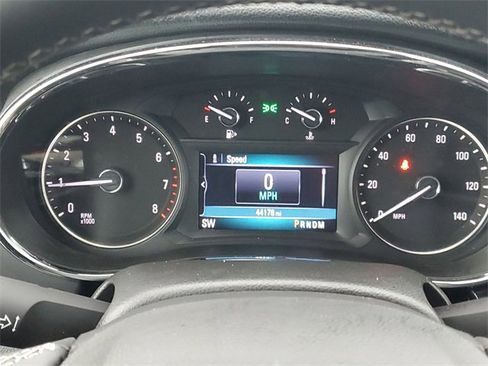 Certified 2022 Buick Encore Preferred w/ Safety Package image 19