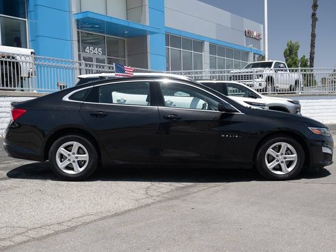 Used 2023 Chevrolet Malibu LT FWD image 4